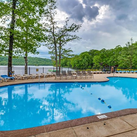 Lake Harmony Home About Half Mi To Big Boulder Mountain Extérieur photo
