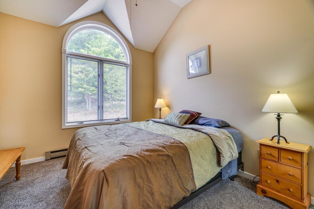 Lake Harmony Home About Half Mi To Big Boulder Mountain Extérieur photo